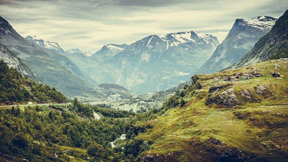 Fototapeta Krajobraz gór w Norwegii